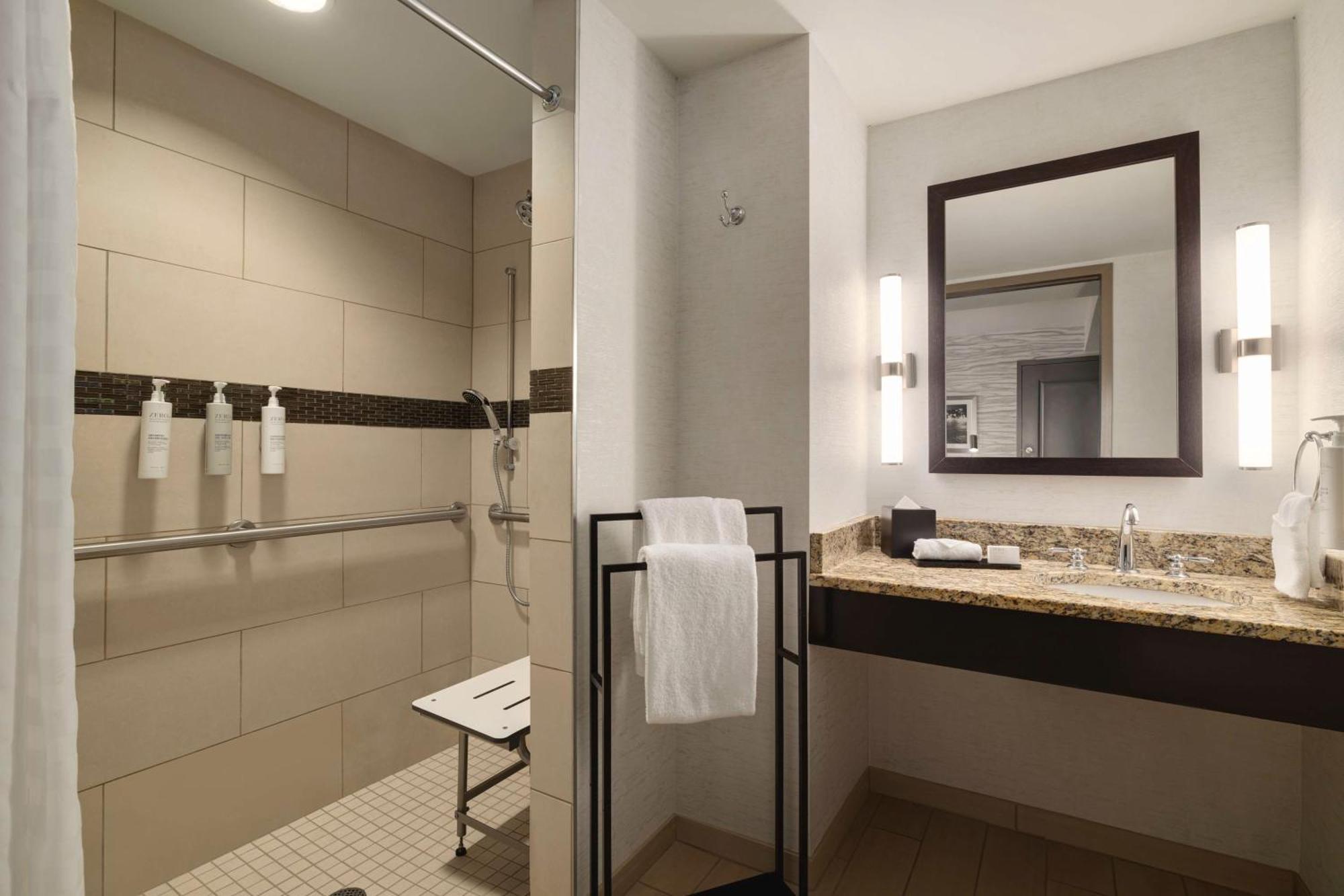 Embassy Suites Chattanooga Hamilton Place Luaran gambar