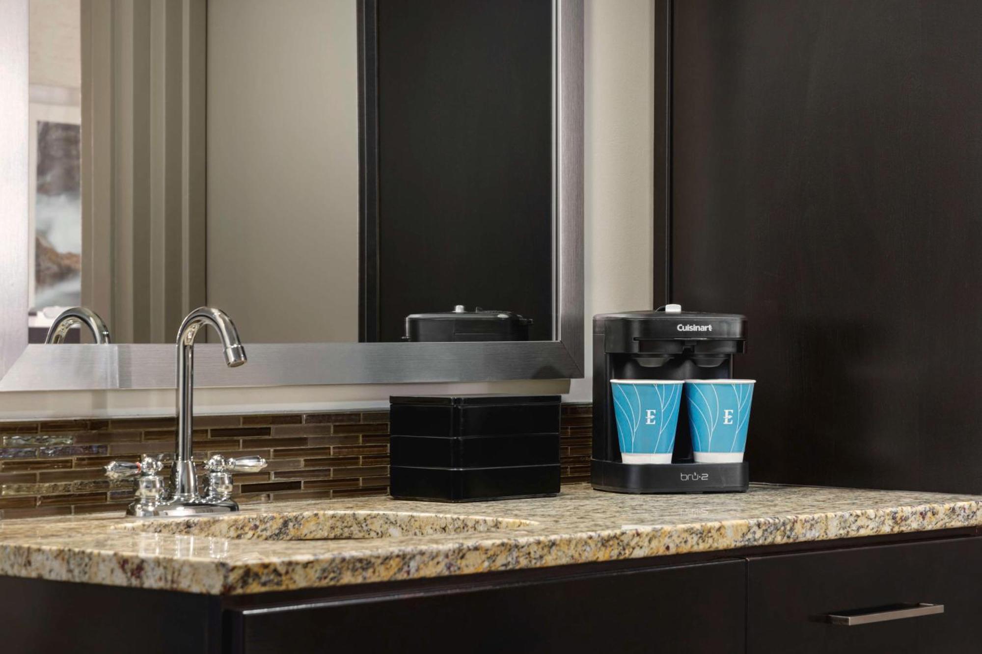 Embassy Suites Chattanooga Hamilton Place Luaran gambar